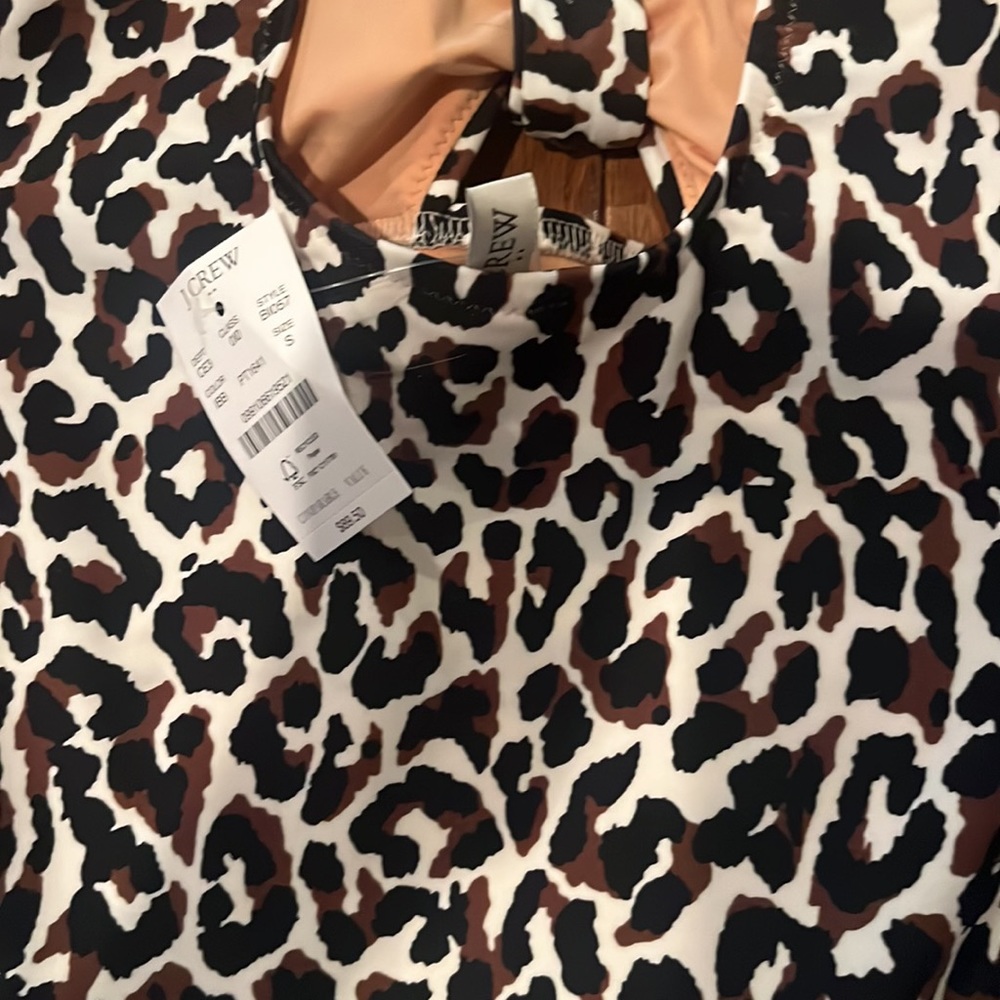 New keyhole leopard print one piece from J Crew. Size small. New with tags.